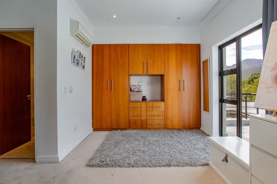 To Let 3 Bedroom Property for Rent in Pearl Valley at Val de Vie Western Cape